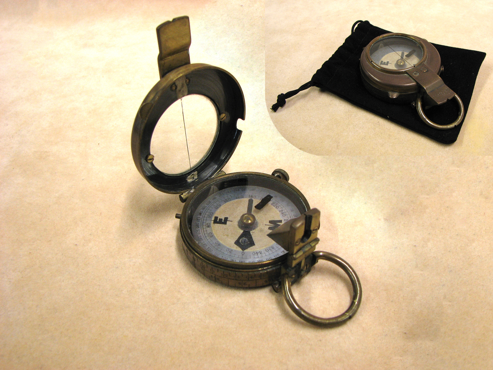 WW1 era Verner's Pattern MK VI prismatic marching compass owned by J A Street